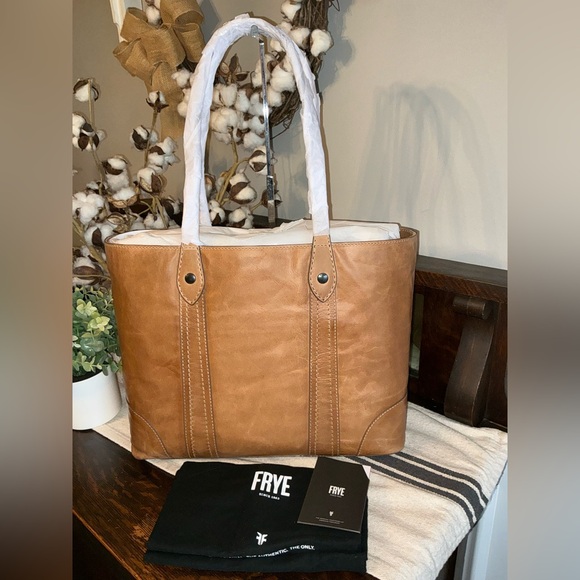 NWT Frye Melissa Leather Shopper Tote Shoulder Bag Beige Brown Retail  $358 - Picture 2 of 13